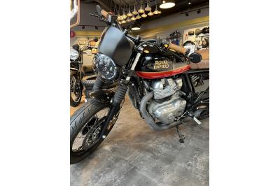 ROYAL ENFIELD INTERCEPTOR 650 SUNSET STRIP