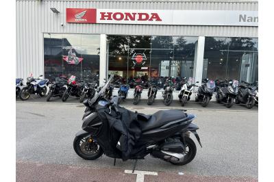 HONDA FORZA 125