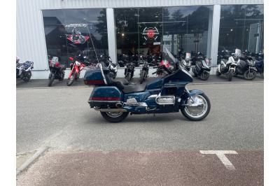 HONDA GOLDWING