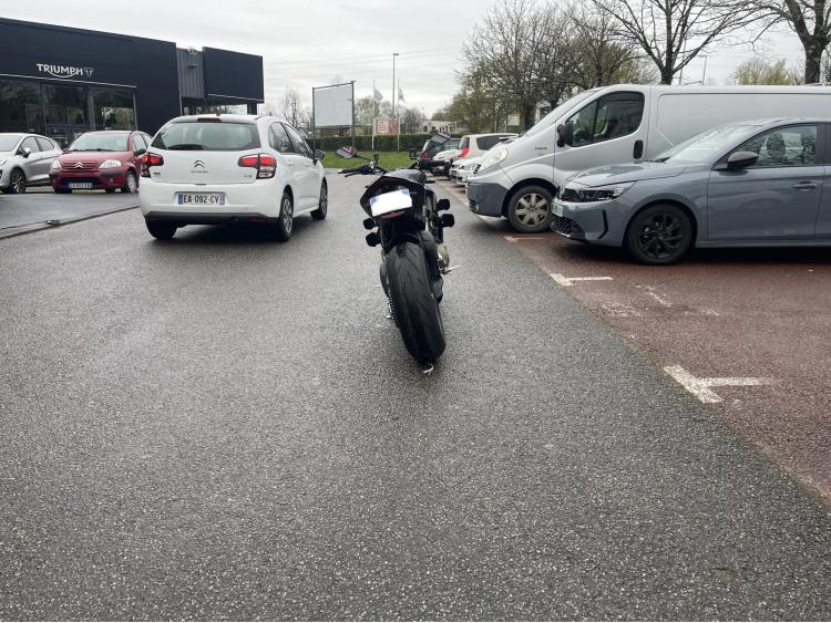 DUCATI STREETFIGHTER V4