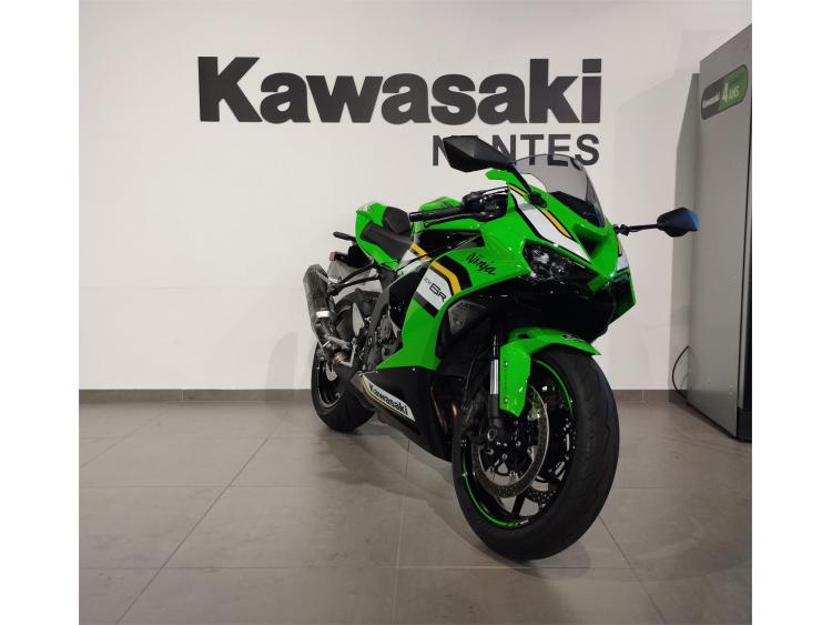 KAWASAKI ZX-6R PERFORMANCE