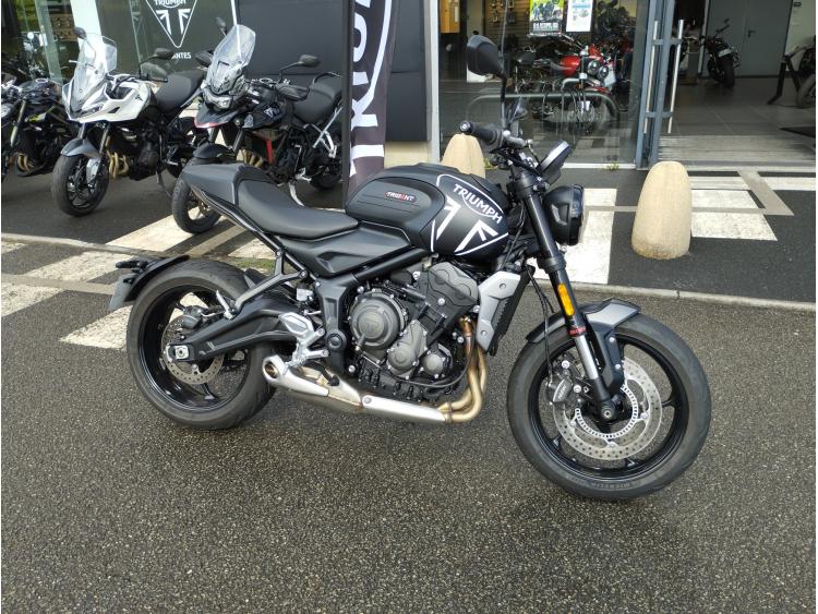 TRIUMPH TRIDENT 660 NOIR MAT FULL