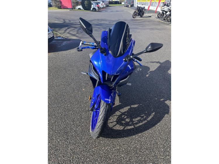 YAMAHA R125 
