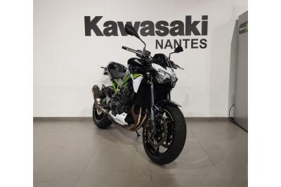 KAWASAKI Z900