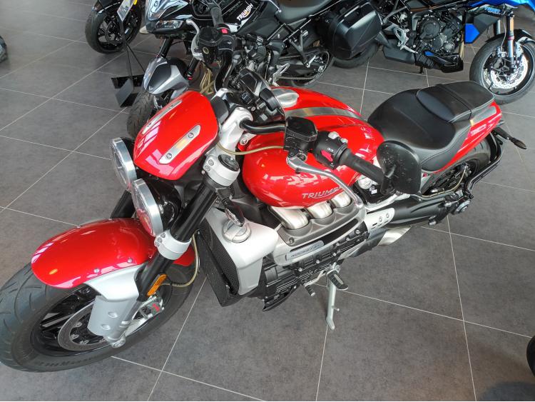 TRIUMPH ROCKET 3 R