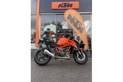 KTM 1390 SUPER DUKE R