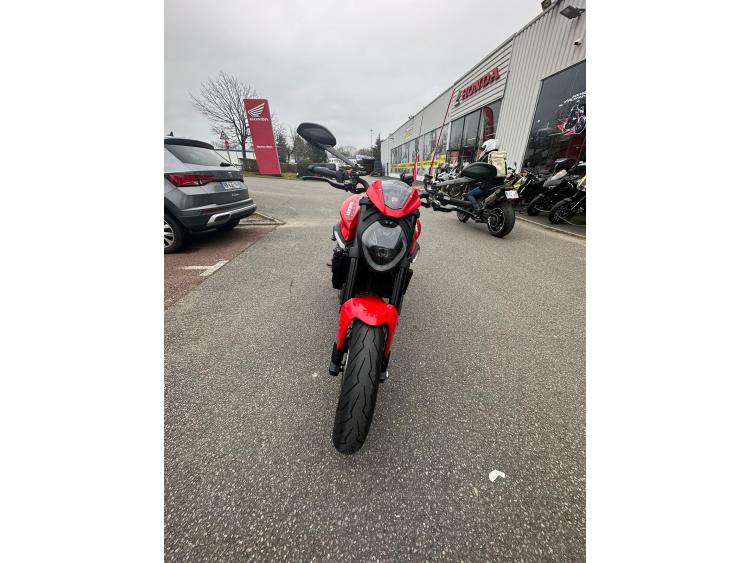 DUCATI MONSTER 937
