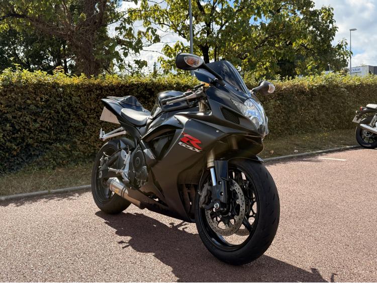 SUZUKI GSX-R 600