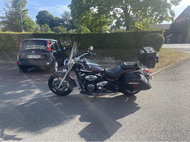 YAMAHA XVS950A