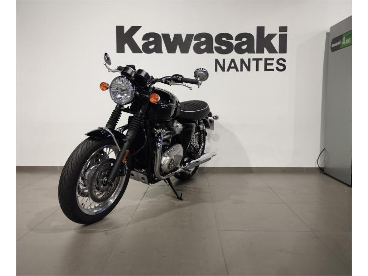 TRIUMPH BONNEVILLE T120