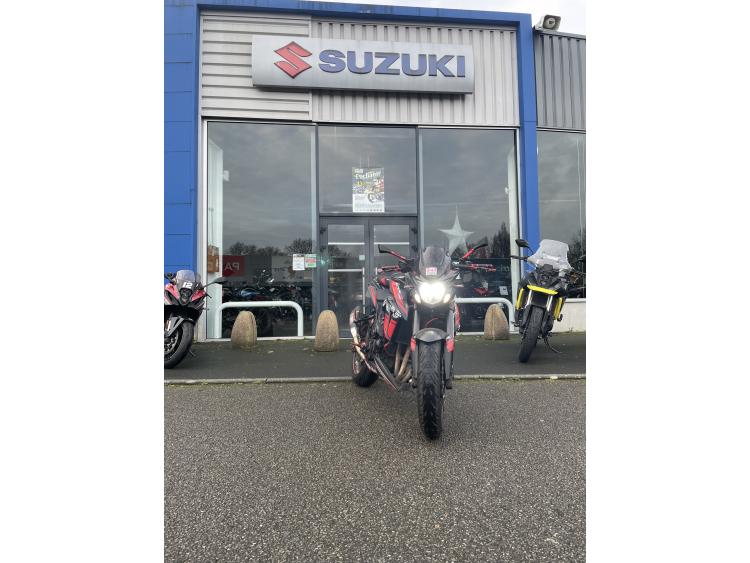 SUZUKI GSX-S 750