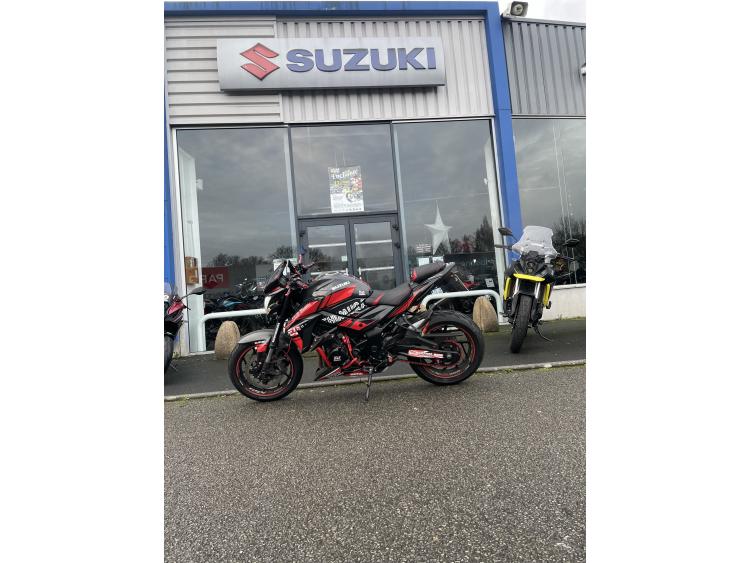 SUZUKI GSX-S 750