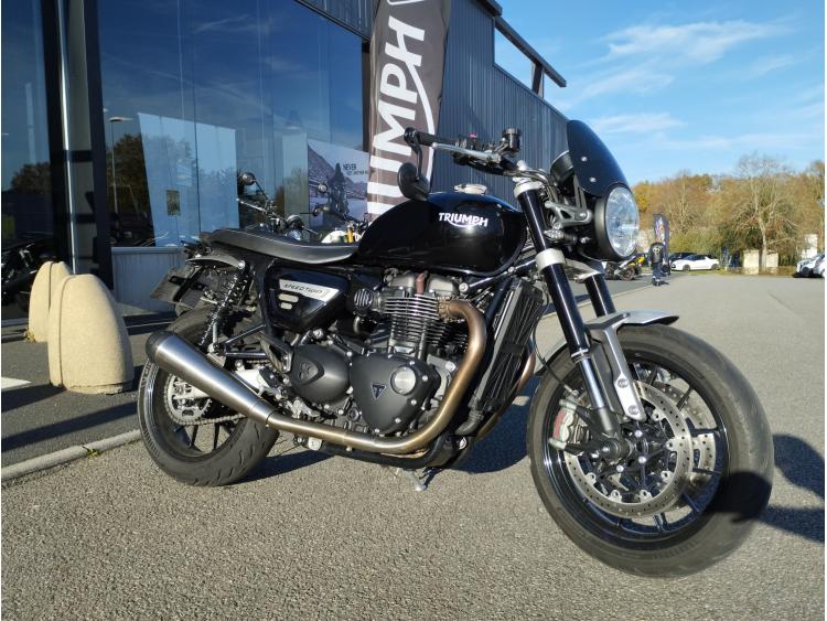 TRIUMPH SPEED TWIN 1200 NOIR MULTI OPTIONS