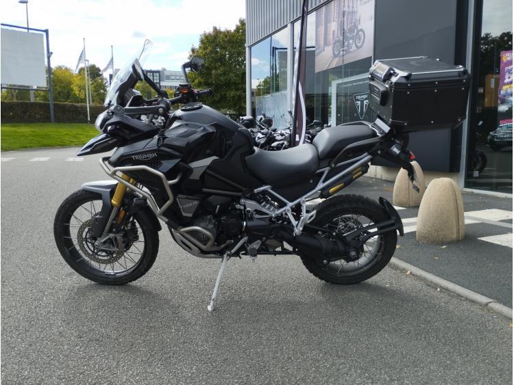 TRIUMPH TIGER 1200 RALLY EXPLORER 