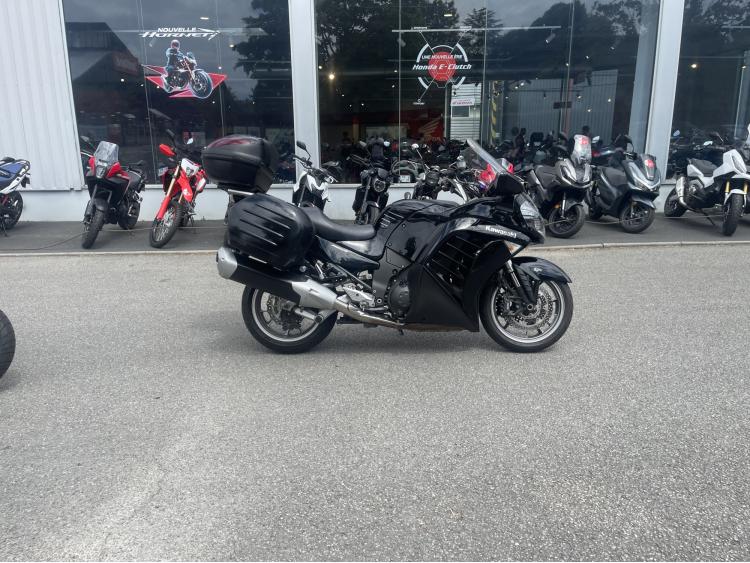 KAWASAKI GTR 1400