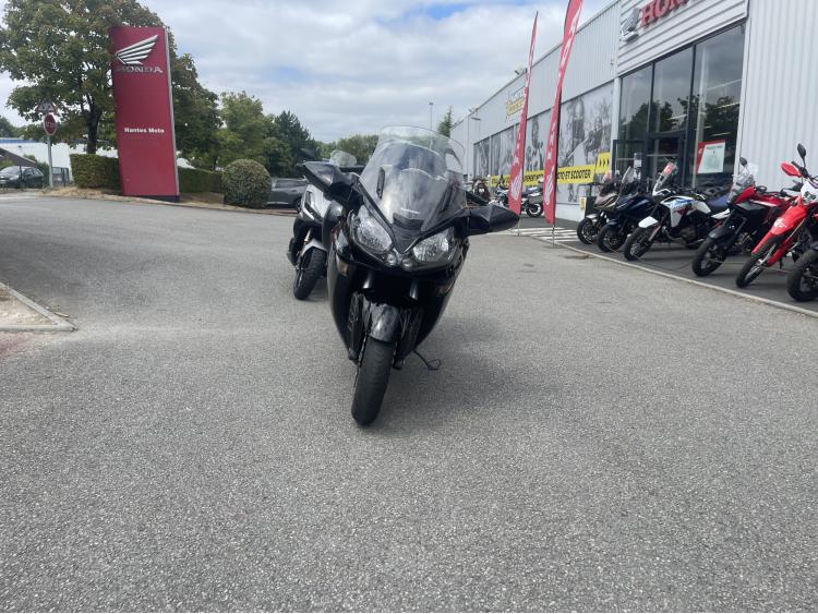 KAWASAKI GTR 1400