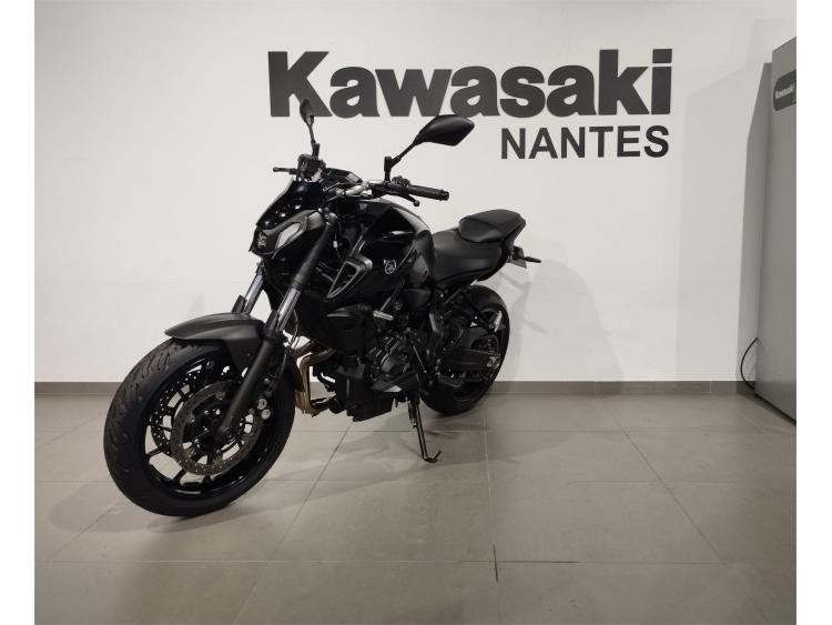 YAMAHA MT-07