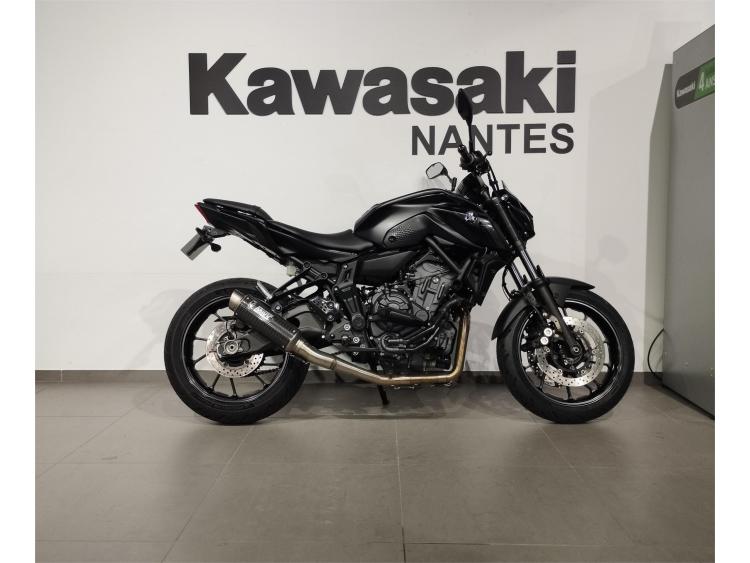 YAMAHA MT-07