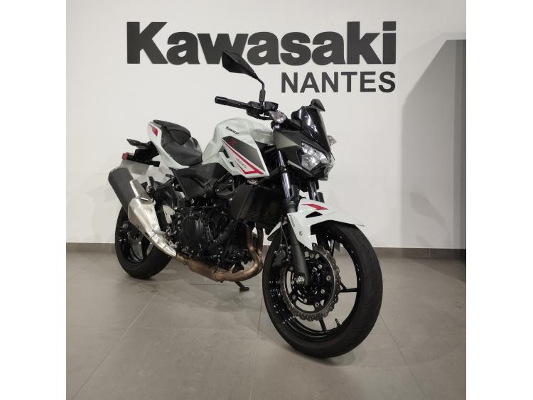 KAWASAKI Z400