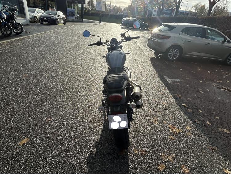 TRIUMPH STREET SCRAMBLER  900