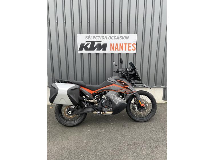 KTM 890 ADVENTURE