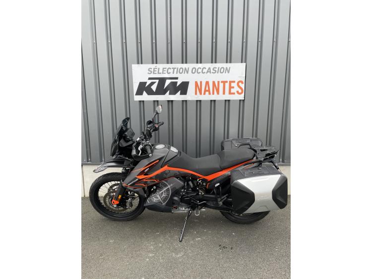KTM 890 ADVENTURE