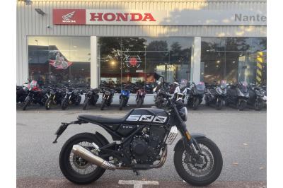 BRIXTON MOTORCYCLES BRIXTON 500