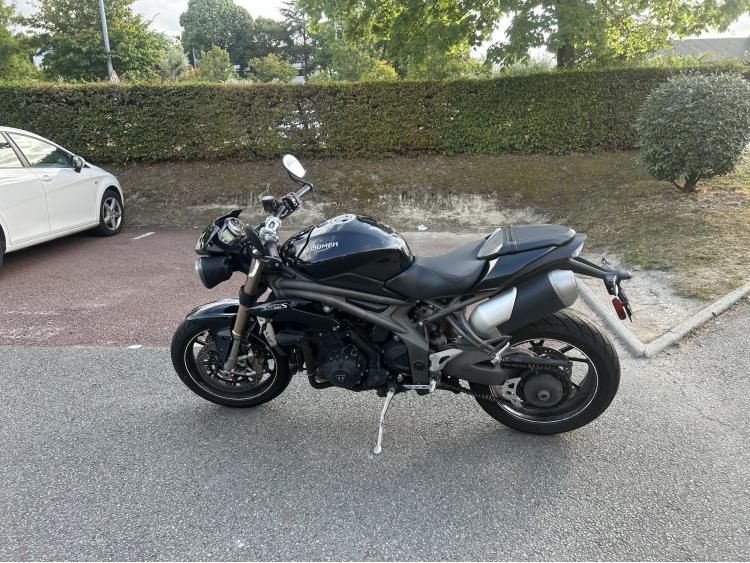 TRIUMPH SPEED TRIPLE S