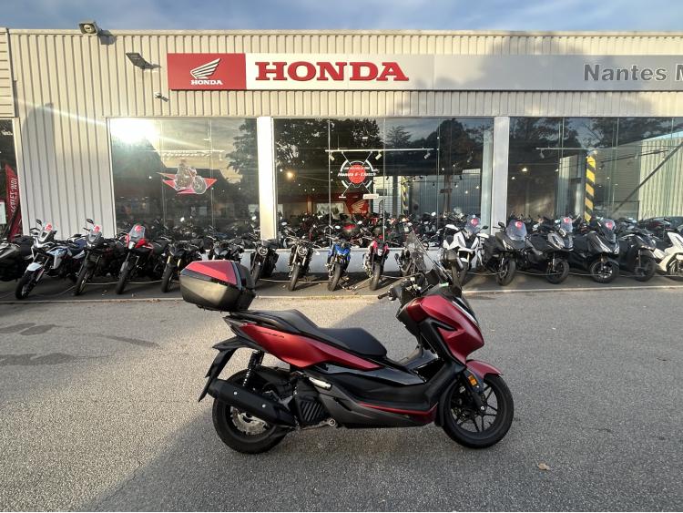 HONDA FORZA 125