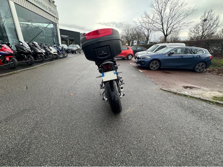 YAMAHA MT-07 + KIT DECO + LIGNE AKRAPOVIC RACING Bridée A2