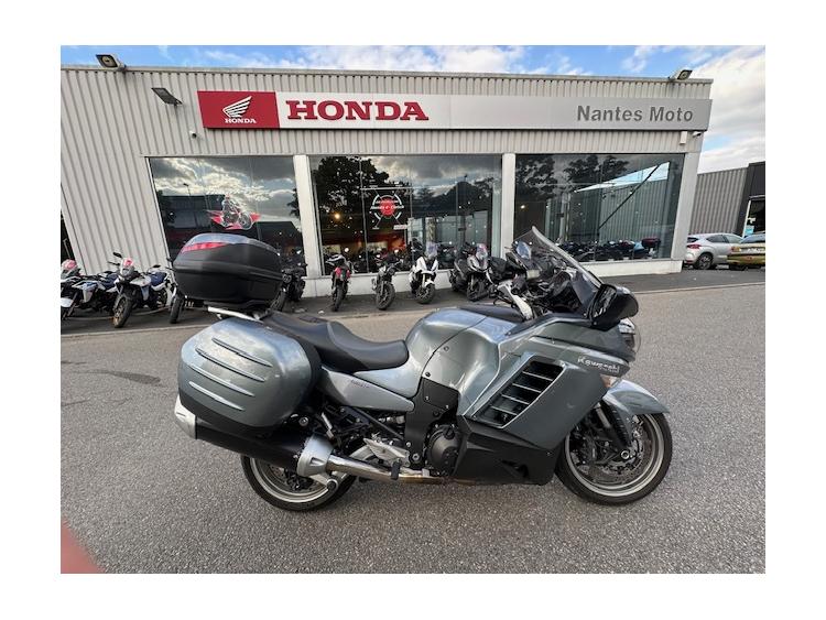 KAWASAKI 1400 GTR