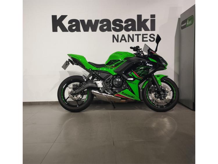 KAWASAKI NINJA 650 KRT SPORT A2