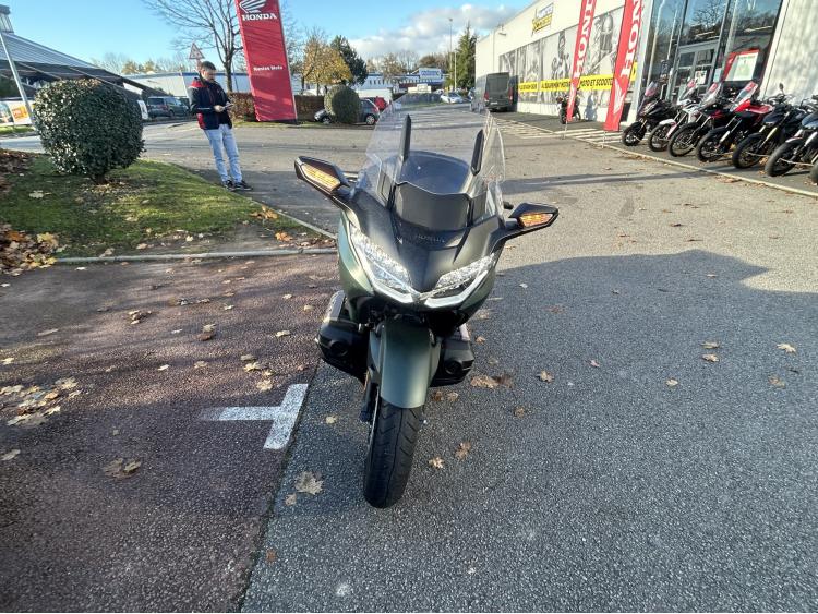 HONDA GL 1800 GOLDWING DCT