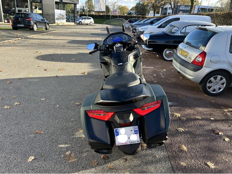 HONDA GL 1800 GOLDWING DCT