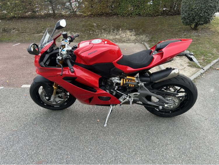 DUCATI Panigale V2S V2 S