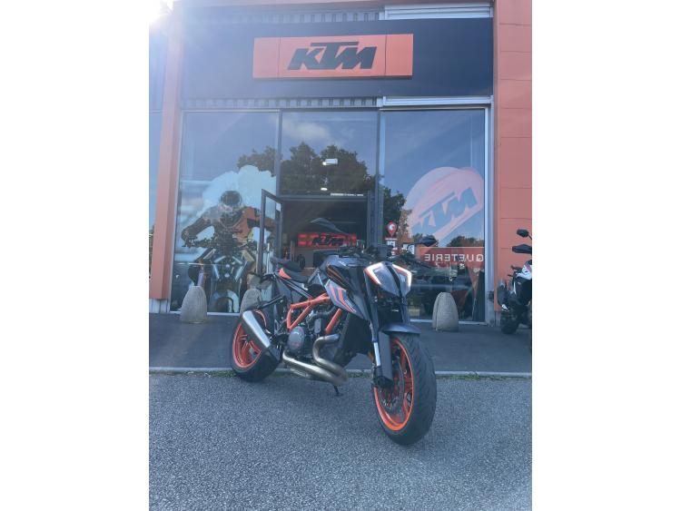 KTM 1290 SUPER DUKE R EVO