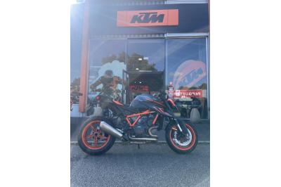 KTM 1290 SUPER DUKE R EVO