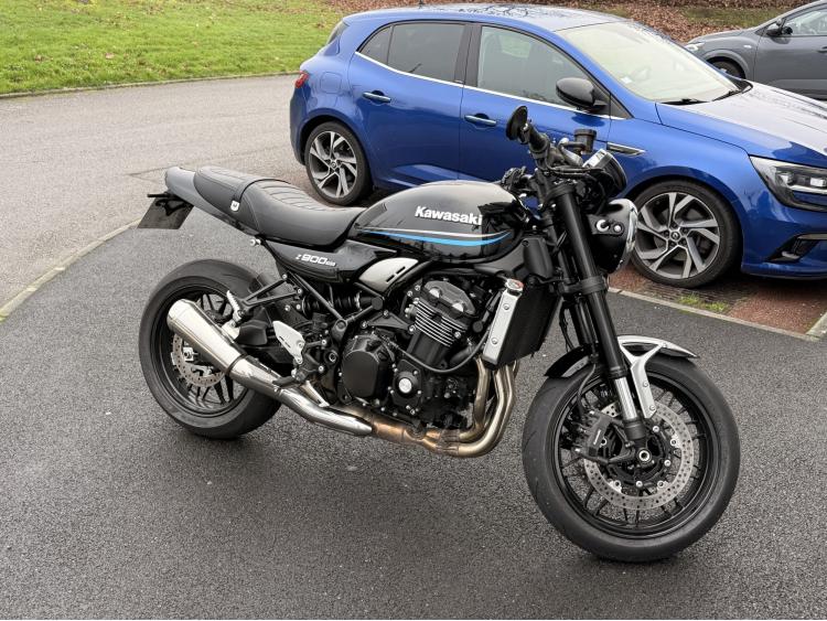 KAWASAKI Z900RS