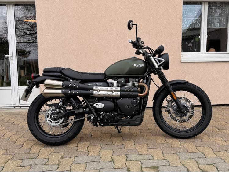 TRIUMPH SCRAMBLER 900