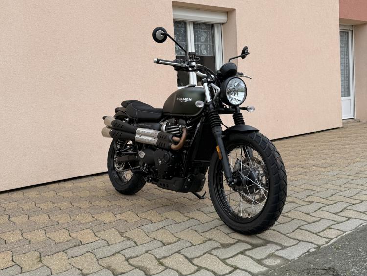 TRIUMPH SCRAMBLER 900