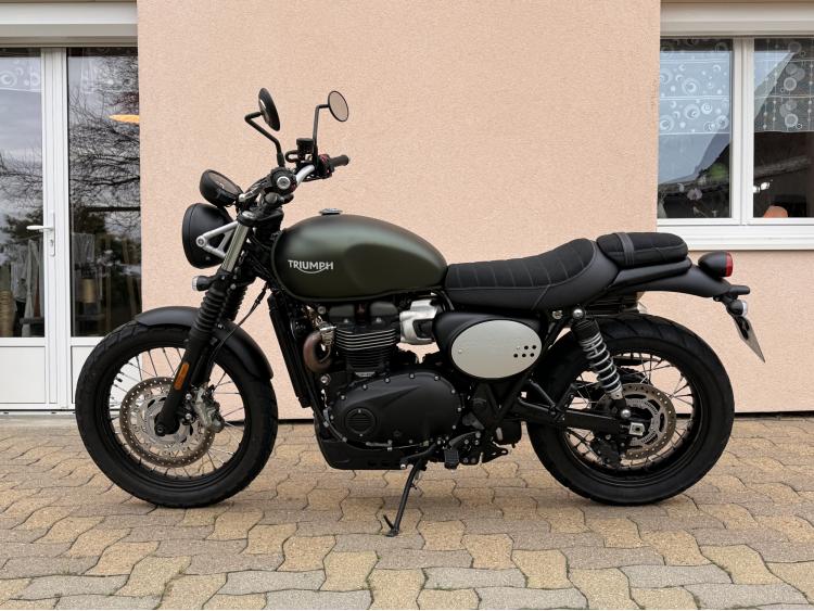 TRIUMPH SCRAMBLER 900