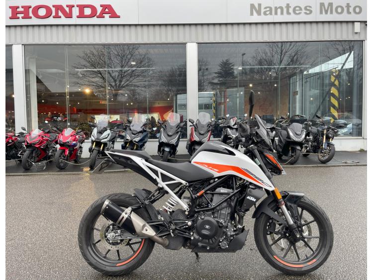 KTM 390 DUKE TRES BON ETAT GARANTIE 1 AN