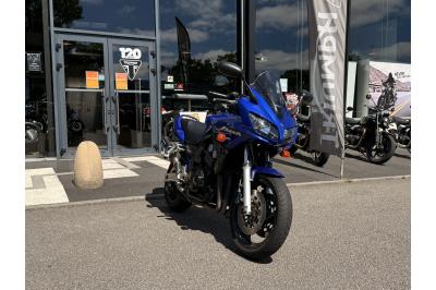 YAMAHA FZS FAZER