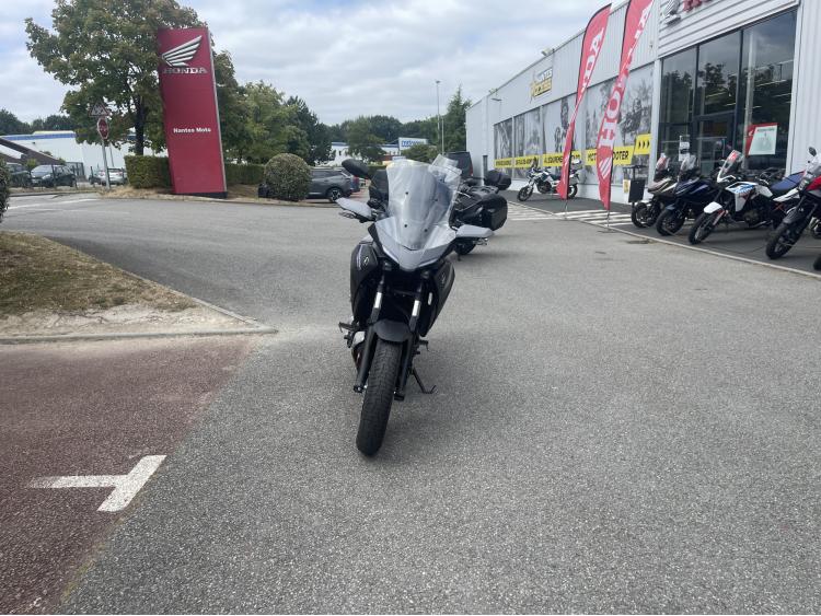 YAMAHA TRACER 7