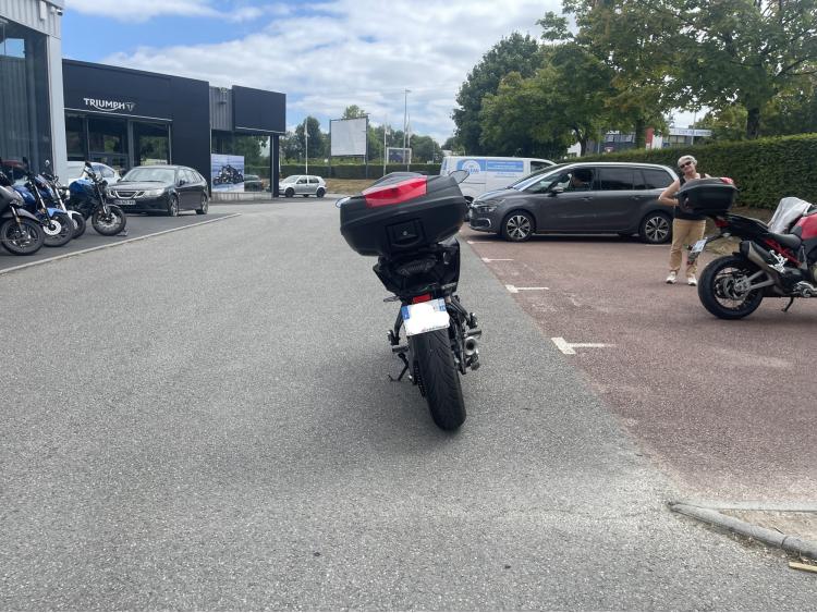 YAMAHA TRACER 7