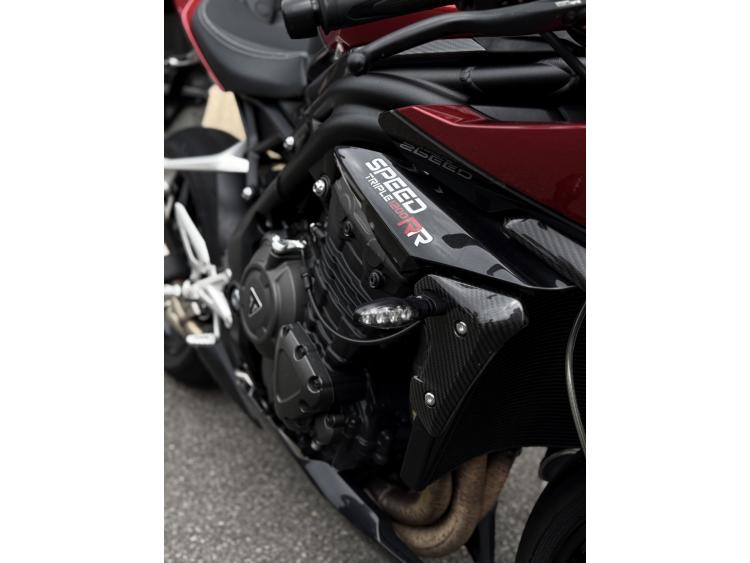 TRIUMPH SPEED TRIPLE 1200 RR