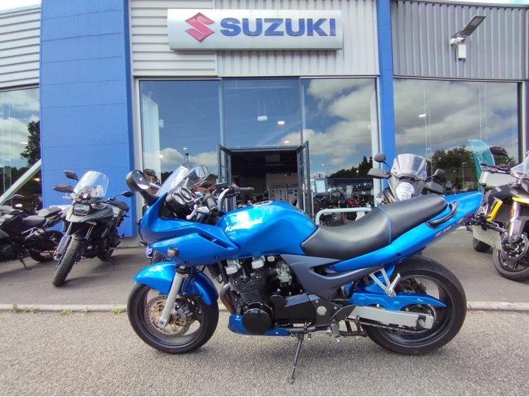 KAWASAKI ZR-7 S A2